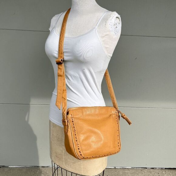 Vintage Liz Claiborne Leather Crossbody Bag Boho Western Coutout Details - Picture 1 of 12